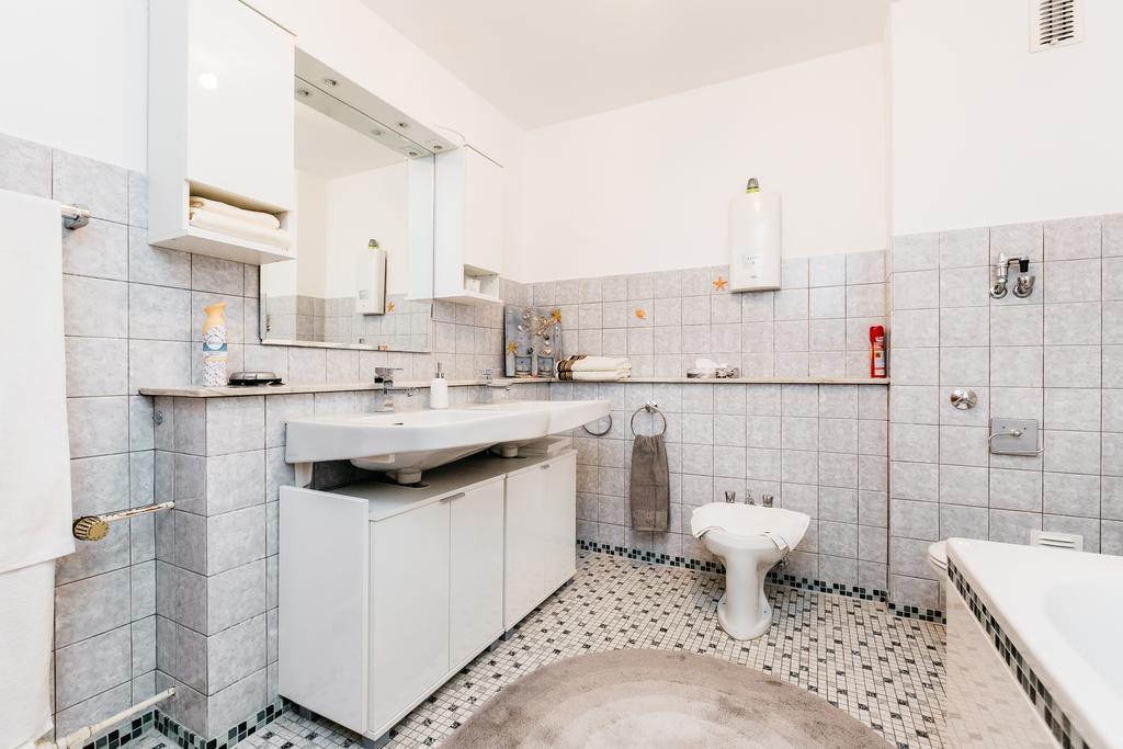Apartments نيوس الغرفة الصورة