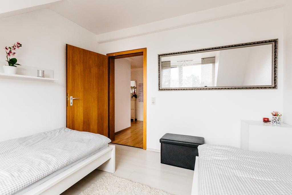 Apartments نيوس الغرفة الصورة